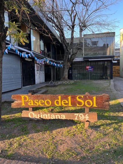Local Comercial en Alquiler en Almirante Brown, G.B.A. Zona Sur