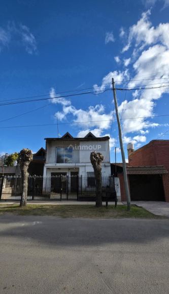 Casa en Venta en Almirante Brown, G.B.A. Zona Sur