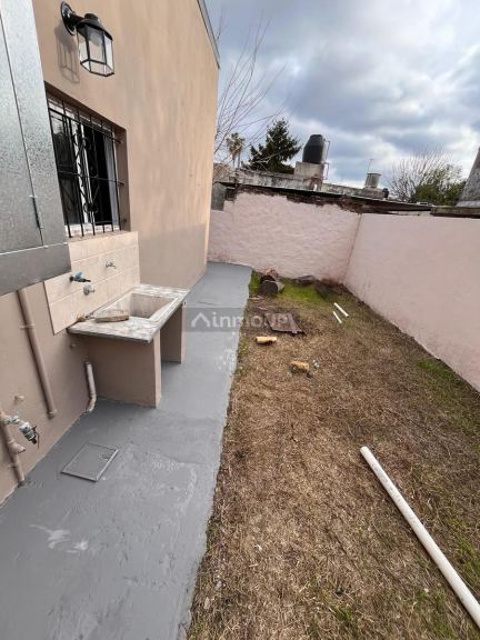 Casa en Alquiler en Almirante Brown, G.B.A. Zona Sur
