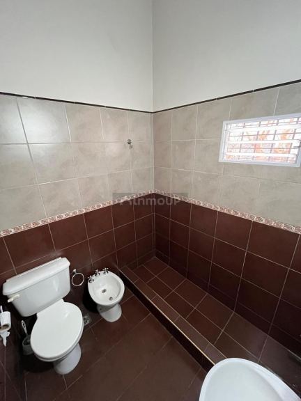Casa en Alquiler en Almirante Brown, G.B.A. Zona Sur