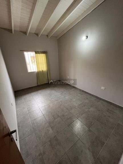 Casa en Alquiler en Almirante Brown, G.B.A. Zona Sur