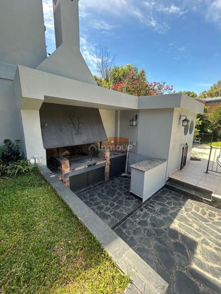 Casa en Alquiler en Vicente Lopez, G.B.A. Zona Norte