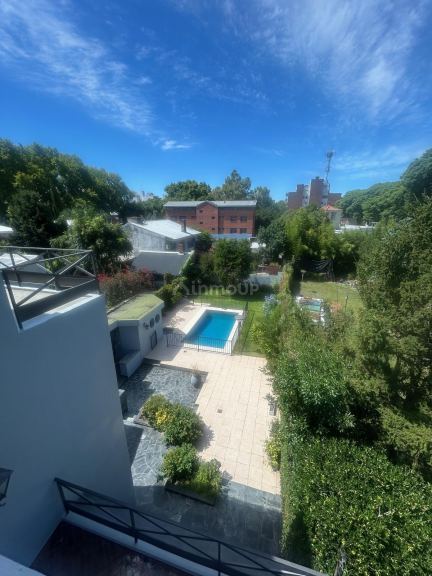 Casa en Alquiler en Vicente Lopez, G.B.A. Zona Norte