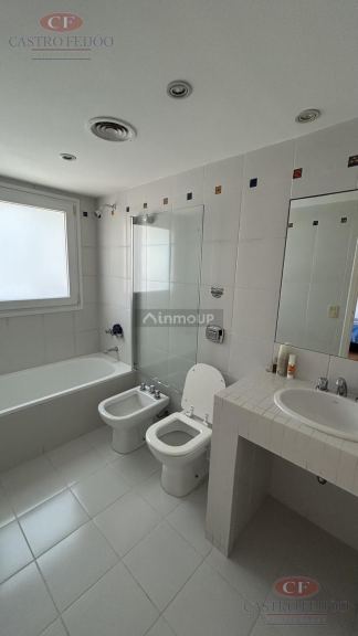 Casa en Venta en Vicente Lopez, G.B.A. Zona Norte