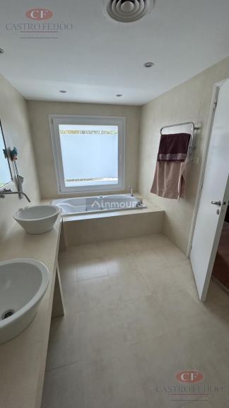 Casa en Venta en Vicente Lopez, G.B.A. Zona Norte