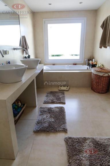 Casa en Venta en Vicente Lopez, G.B.A. Zona Norte