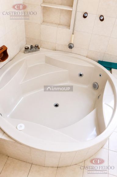 Casa en Venta en Vicente Lopez, G.B.A. Zona Norte