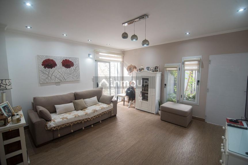 P H en Venta en Junin, Buenos Aires Interior