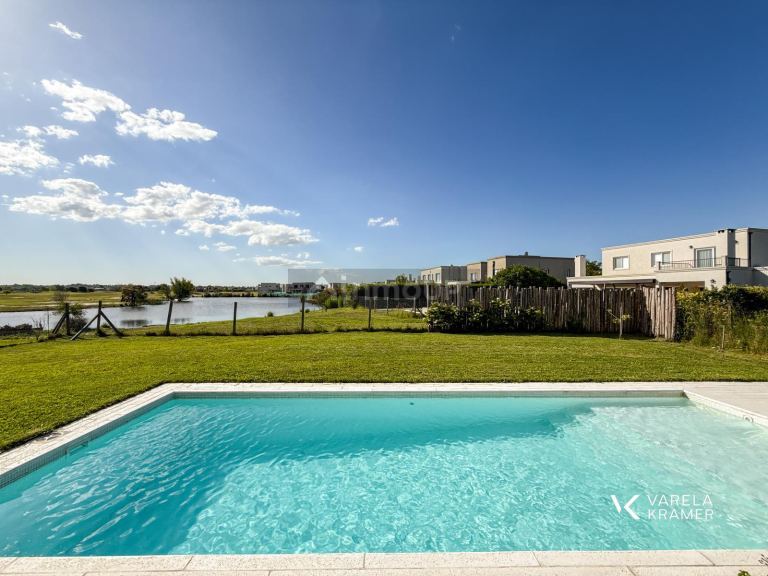 Casa en Venta en Escobar, G.B.A. Zona Norte