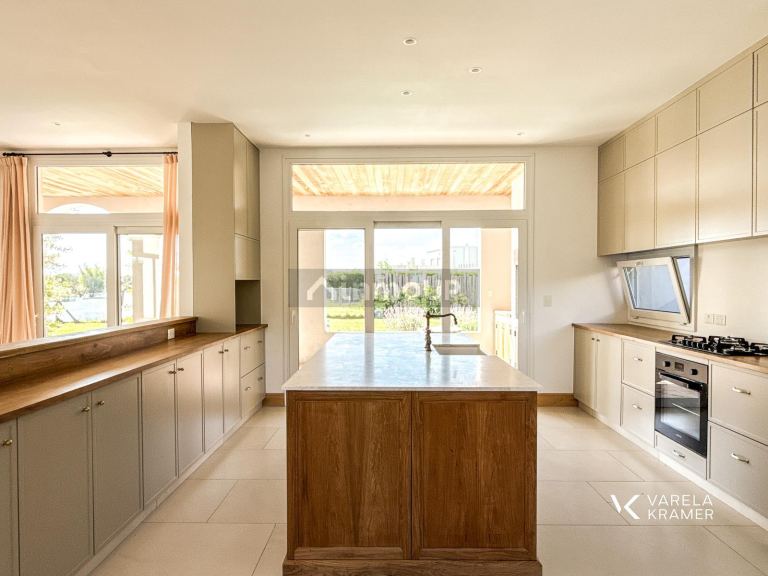 Casa en Venta en Escobar, G.B.A. Zona Norte