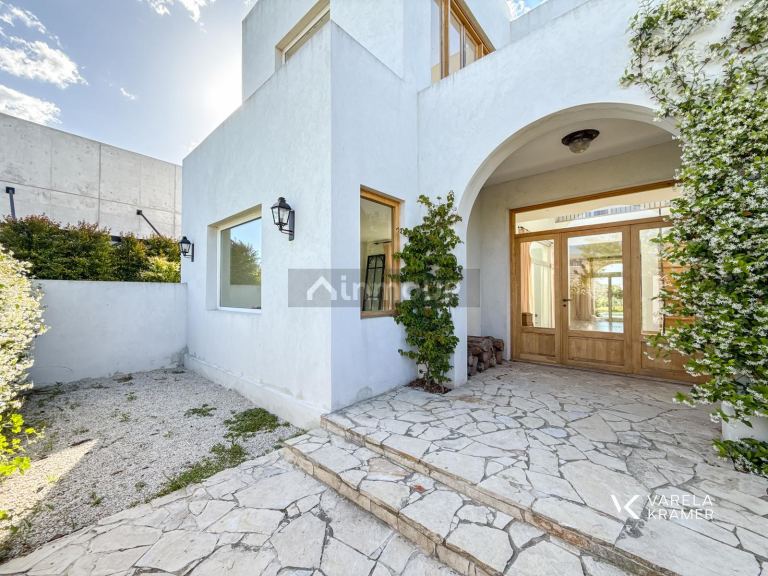 Casa en Venta en Escobar, G.B.A. Zona Norte