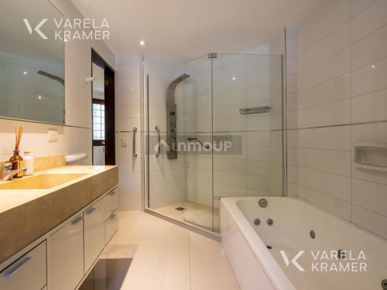 Casa en Venta en San Isidro, G.B.A. Zona Norte