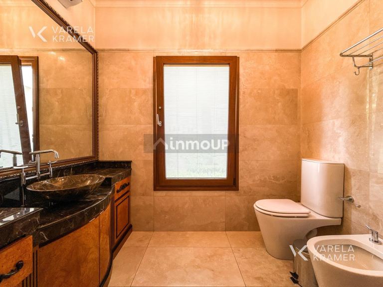 Casa en Alquiler en Pilar, G.B.A. Zona Norte