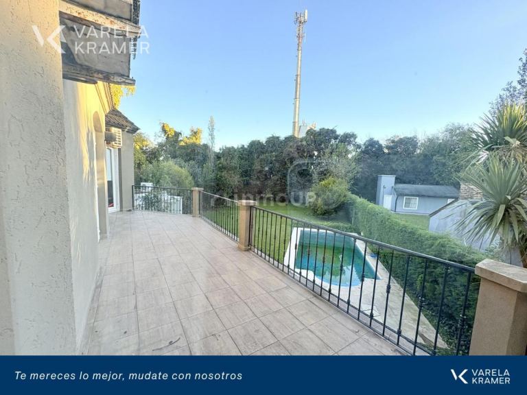 Casa en Venta en Malvinas Argentinas, G.B.A. Zona Norte