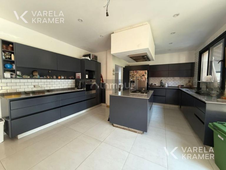 Casa en Venta en Vicente Lopez, G.B.A. Zona Norte