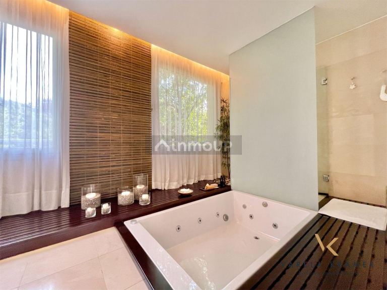 Casa en Venta en Vicente Lopez, G.B.A. Zona Norte