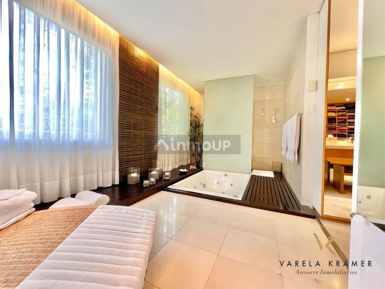 Casa en Venta en Vicente Lopez, G.B.A. Zona Norte