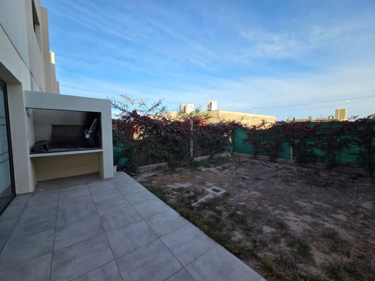 Duplex en Venta en Maipu, Mendoza