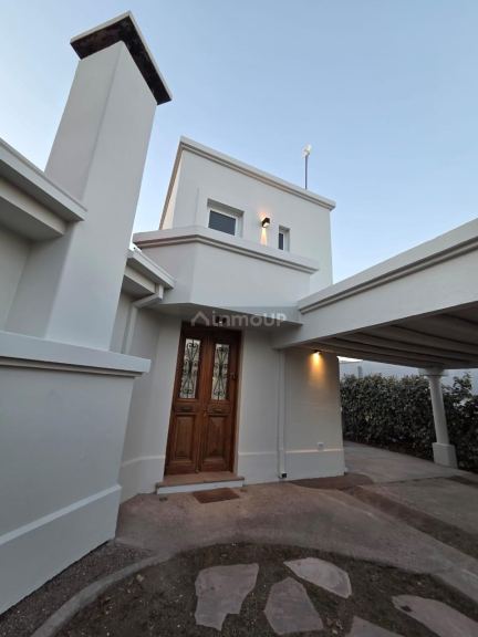 Casa en Alquiler en Lujan de Cuyo, Mendoza