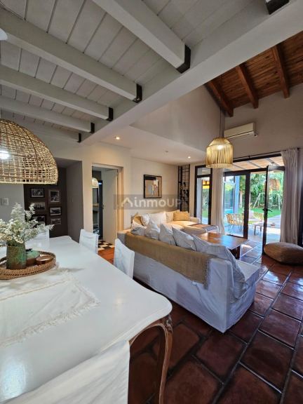 Casa en Venta en Maipu, Mendoza
