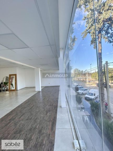 Local Comercial en Alquiler en Colon, Cordoba