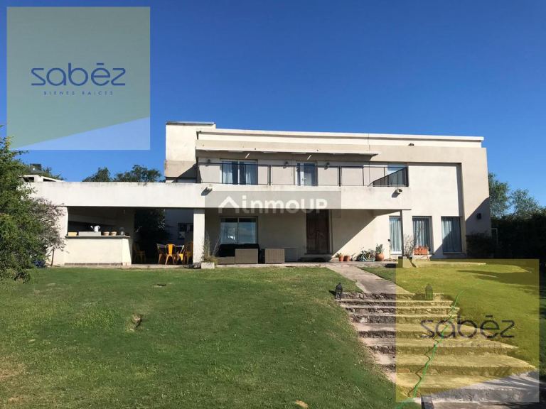 Casa en Venta en Colon, Cordoba