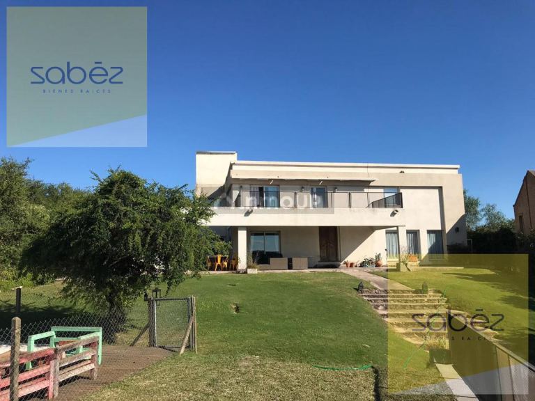 Casa en Venta en Colon, Cordoba
