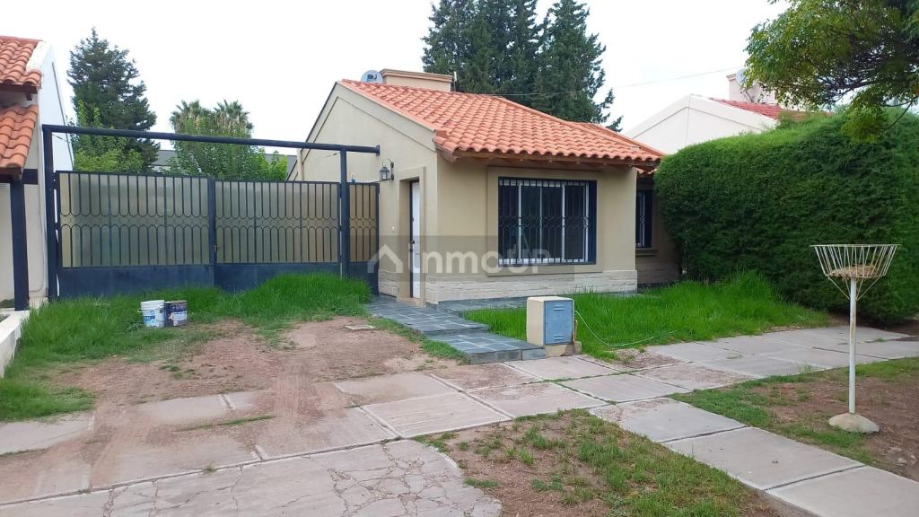 Casa en Alquiler en Maipu, Mendoza