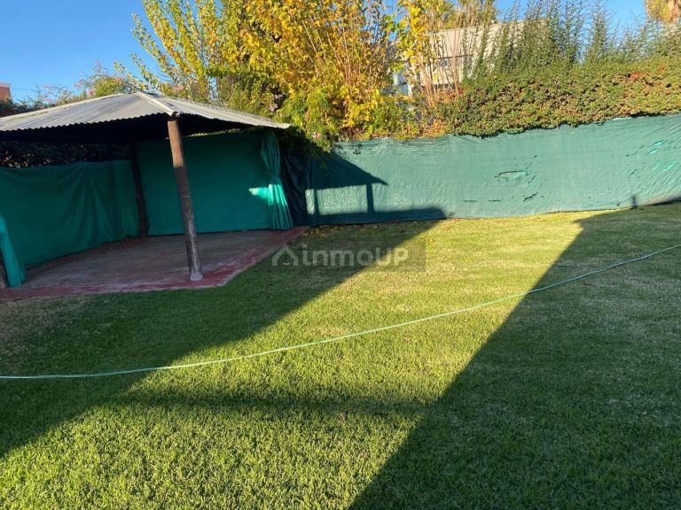 Casa en Alquiler en Maipu, Mendoza