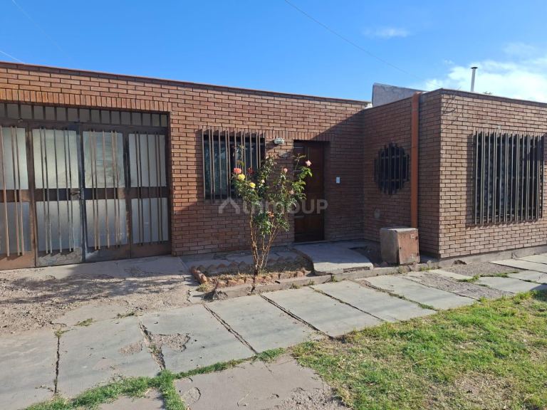 Casa en Alquiler en Las Heras, Mendoza
