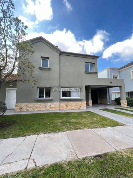 Casa en Venta en Godoy Cruz, Mendoza