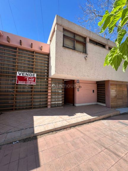 Casa en Venta en Capital, Mendoza