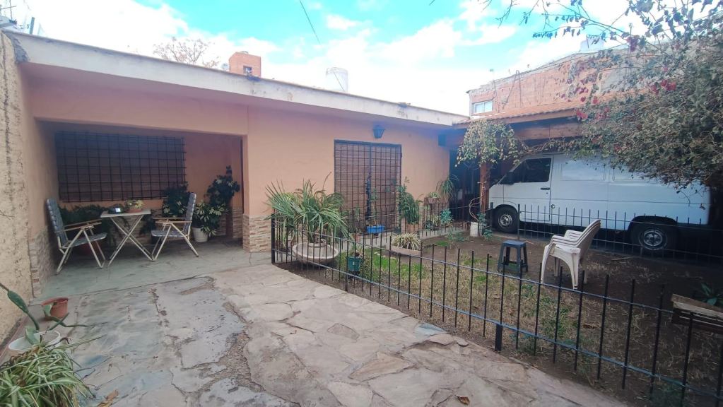 Casa en Venta en Guaymallen, Mendoza