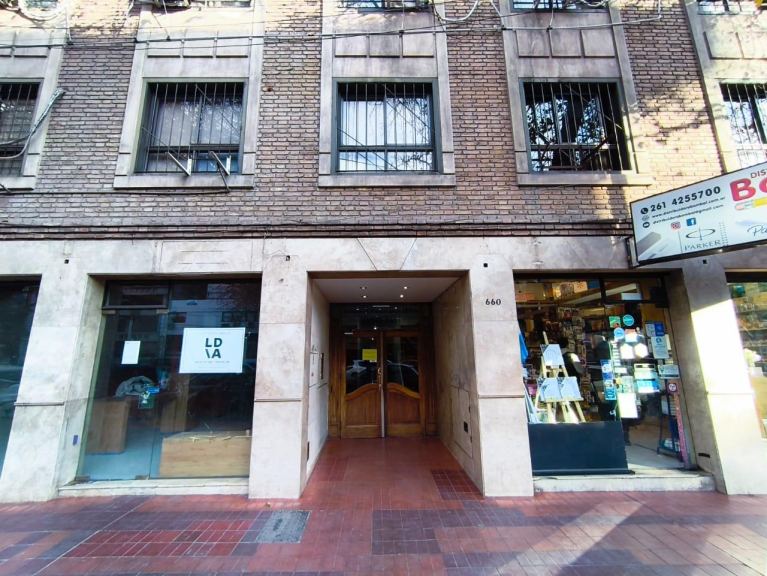 Oficina en Venta en Capital, Mendoza