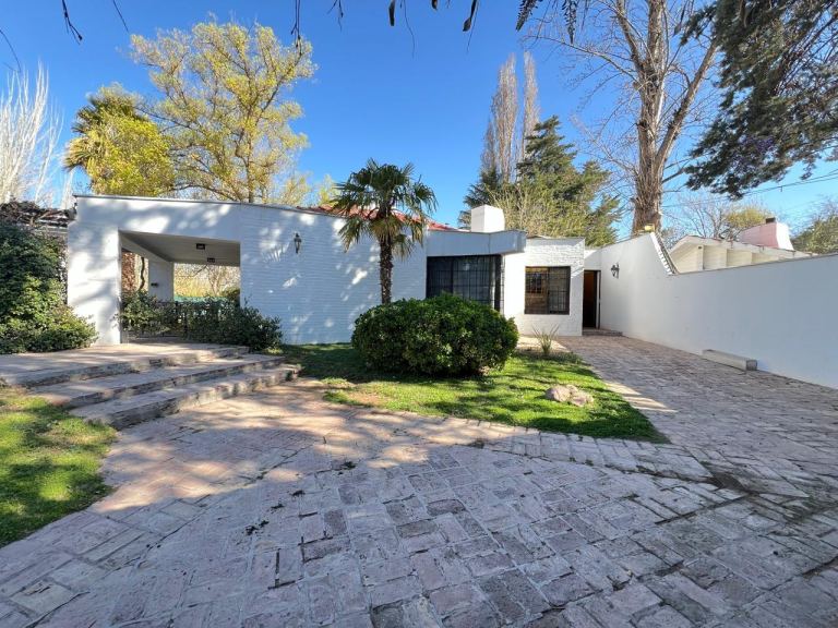 Casa en Venta en Lujan de Cuyo, Mendoza
