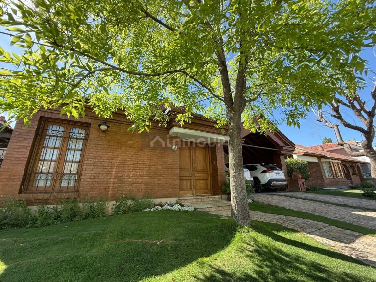 Casa en Venta en Godoy Cruz, Mendoza