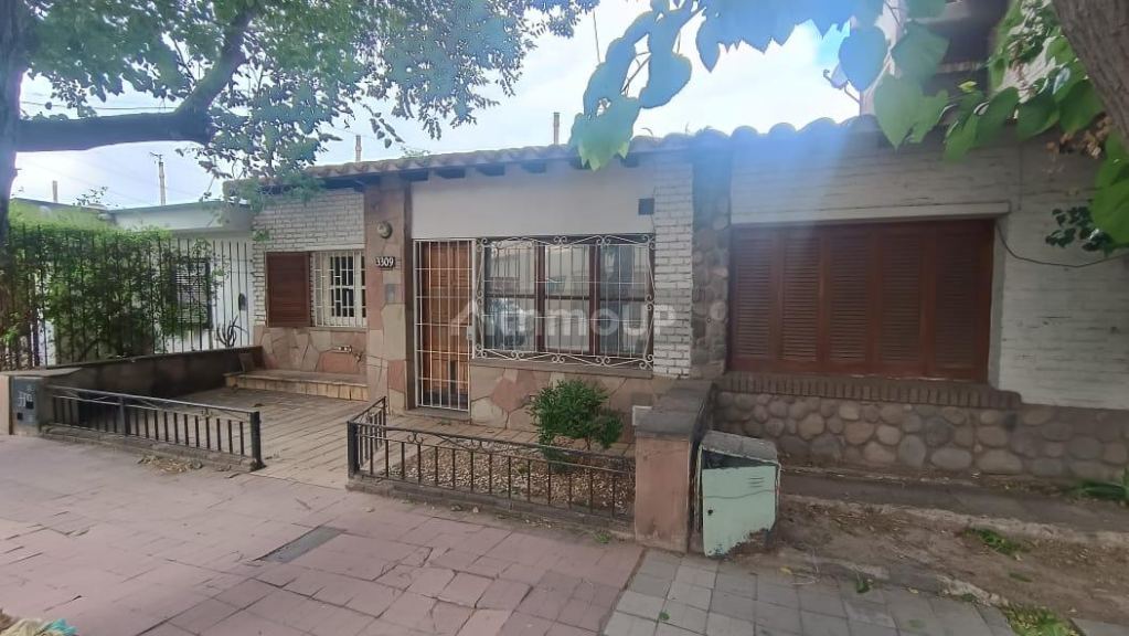 Casa en Alquiler en Capital, Mendoza