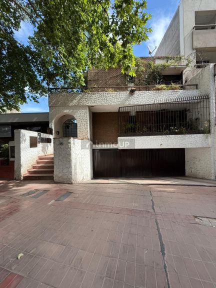 Casa en Alquiler en Capital, Mendoza