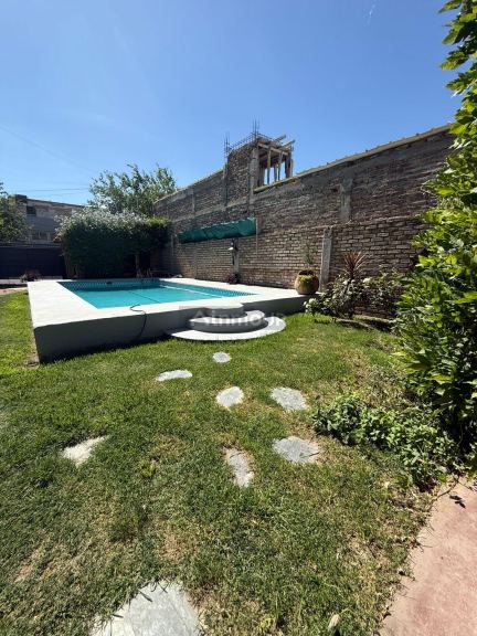 Casa en Venta en Guaymallen, Mendoza