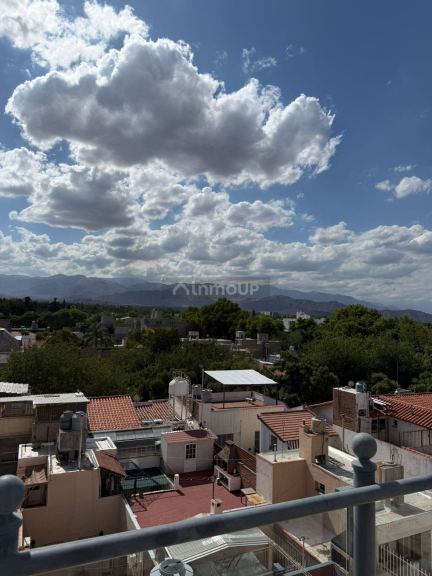 Departamento en Alquiler en Capital, Mendoza