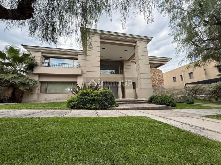 Casa en Venta en Capital, Mendoza