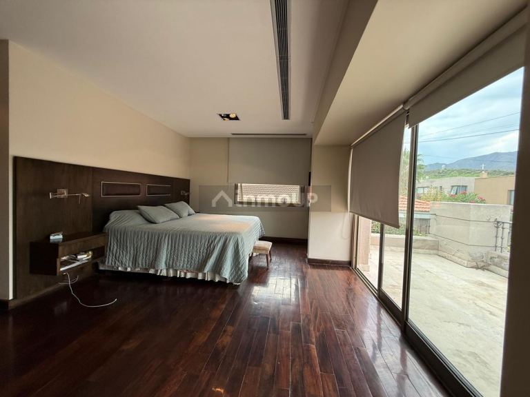Casa en Venta en Capital, Mendoza
