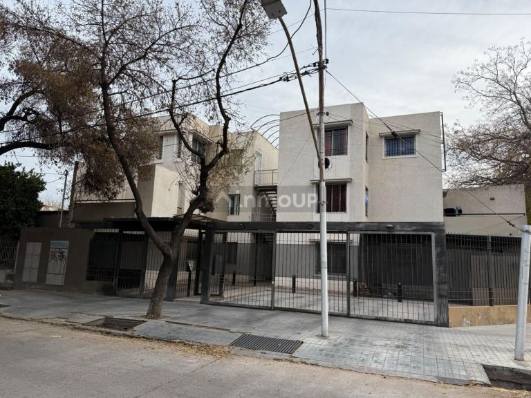 Departamento en Venta en Capital, Mendoza