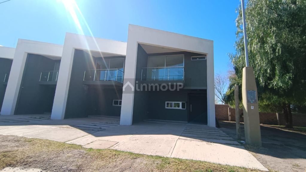 Duplex en Venta en Guaymallen, Mendoza