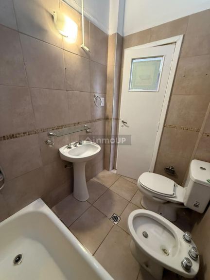 Casa en Alquiler en Capital, Mendoza - $ 650.000 | Inmoup - 7