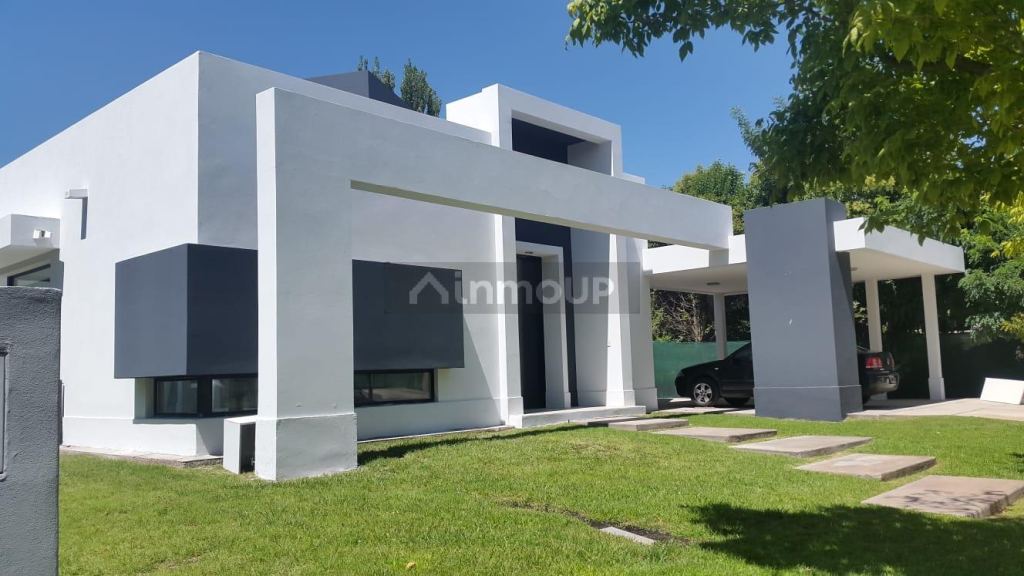 Casa en Alquiler en Lujan de Cuyo, Mendoza