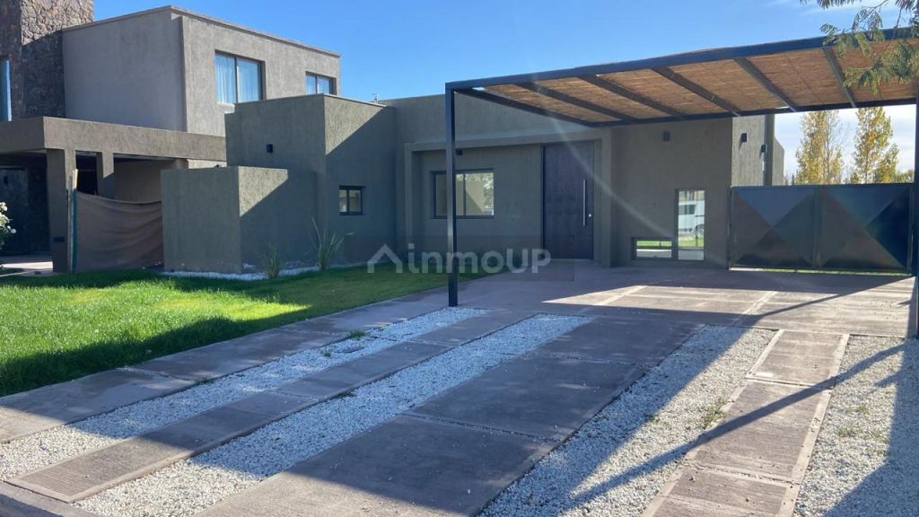 Casa en Venta en Maipu, Mendoza