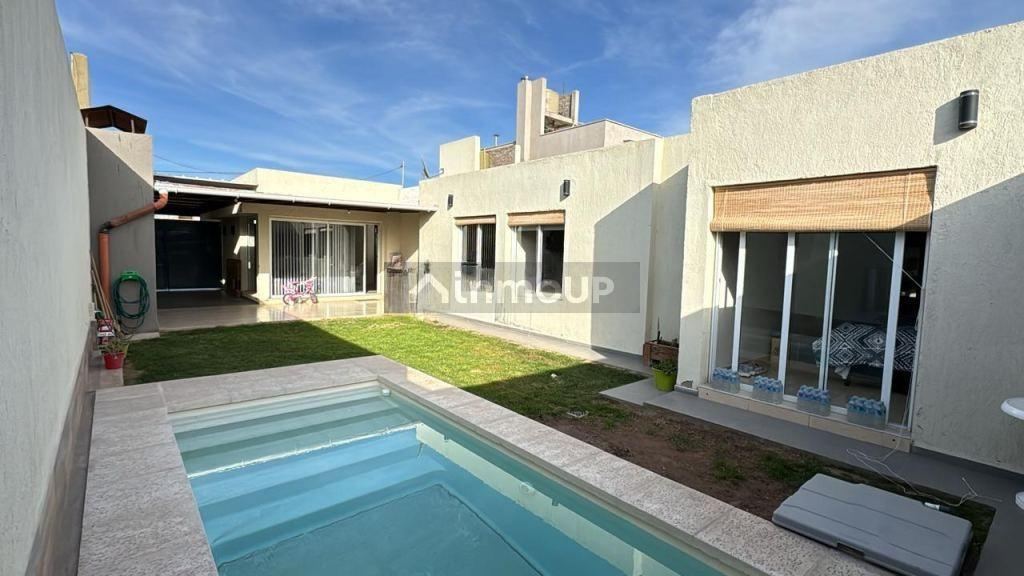 Casa en Venta en Maipu, Mendoza
