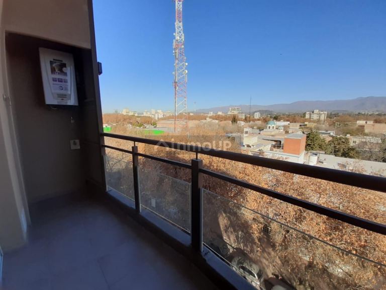 Departamento en Venta en Capital, Mendoza