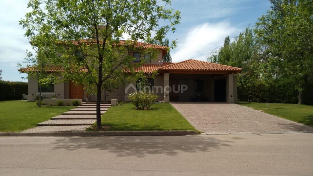 Casa en Venta en Lujan de Cuyo, Mendoza